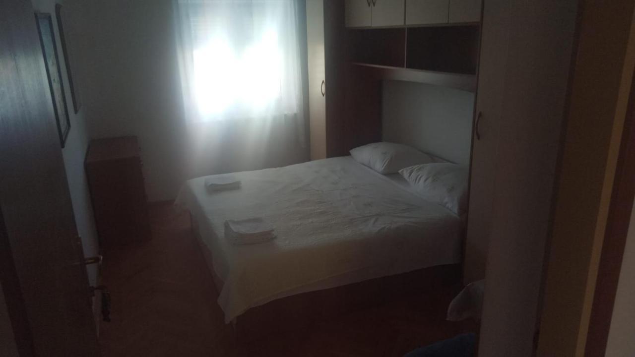 Healing Gem Of Stobrec Apartment